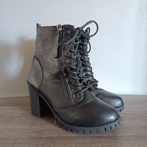 Forever Women Black Faux Leather Block Heel Lace Up Ankle Boots Booties Size 8.5